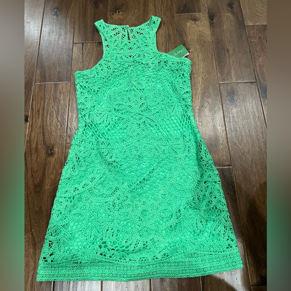 Lilly Pulitzer Dresses & Skirts - NWT lilly pulitzer crochet jaimie shift dress.Excellent pristine condition.